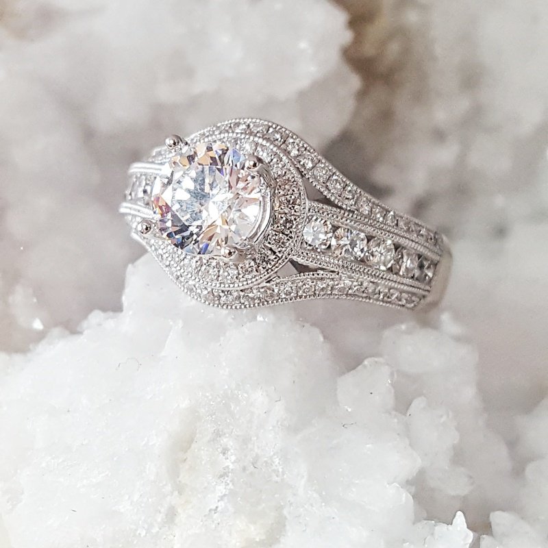 Why Proposing with Diamonds Continues to be the Sparkling Choice!