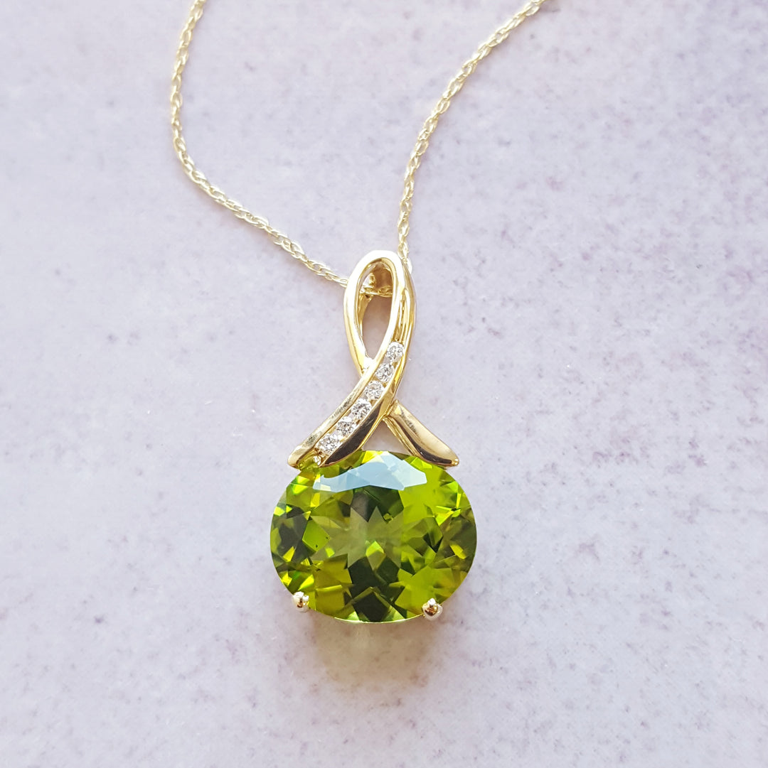 Elegant Peridot Accent Pendant