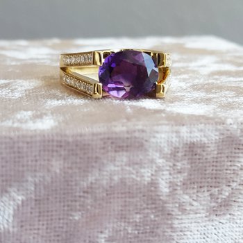 Amethyst East and West Ring