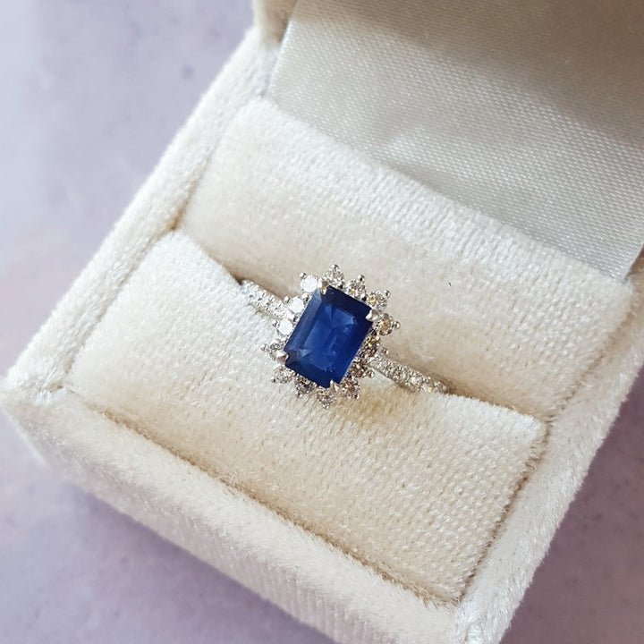 Sami Fine Jewelry Sapphire Mini Starburst Ring 050705