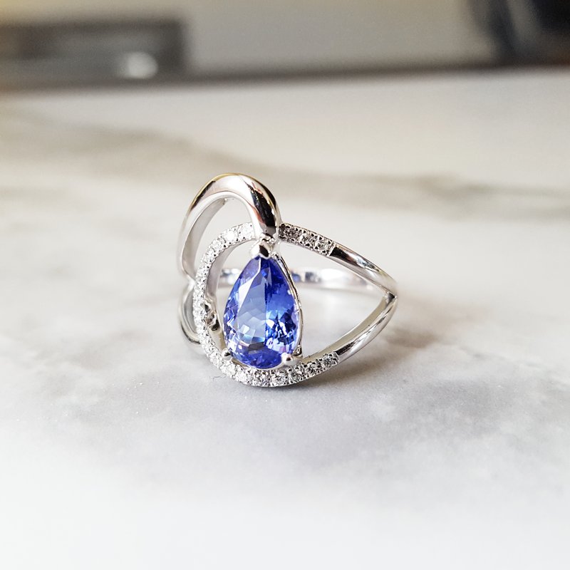 Sami Fine Jewelry Tanzanite Swoop Ring 061253