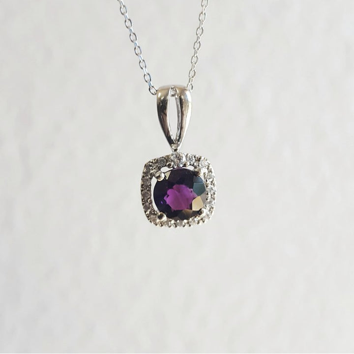 Arizona Amethyst Gold Jewelry Classically Brilliant Arizona Amethyst Pendant