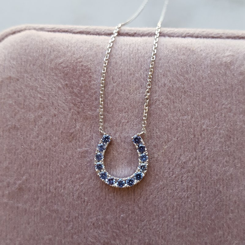 Parlé Montana Sapphire Horseshoe Pendant