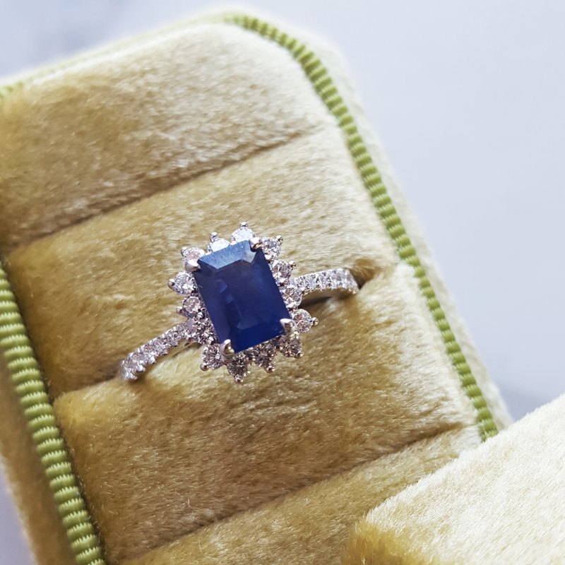 Sami Fine Jewelry Sapphire Mini Starburst Ring