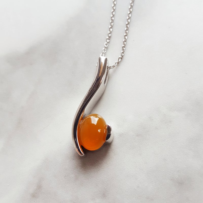 Oregon Sunstone Swooping Pendant